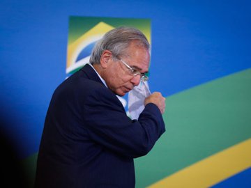 Depois de fala de Guedes, FMI confirma que fechará escritório no Brasil
