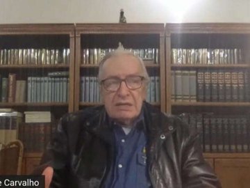 Em transmissão online, Olavo de Carvalho disse não ser um ‘guru’ de Bolsonaro e chamou o presidente de ‘prefeito do interior’