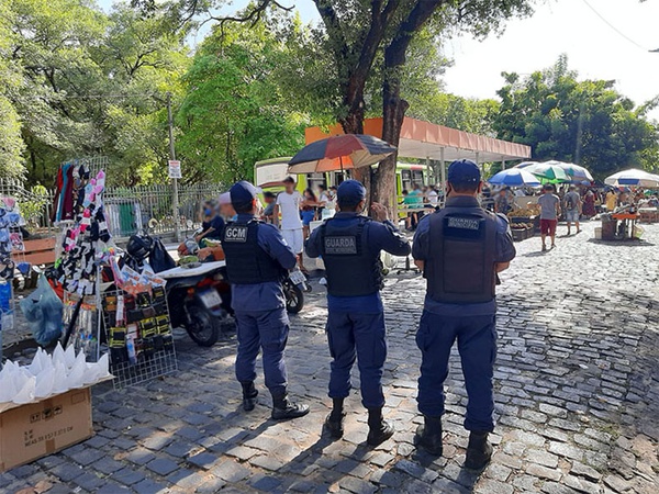 Guarda Municipal reforça efetivo no centro de Teresina em operação Natal Seguro