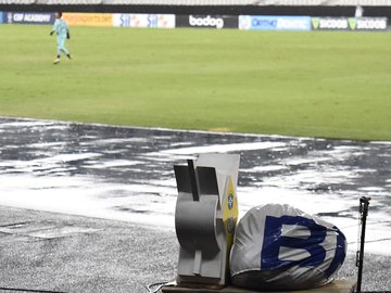 Botafogo é campeão brasileiro a ser rebaixado com mais rodadas de antecedência