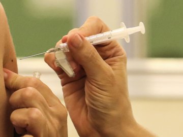 Médicos alertam que não se pode abrir mão de cuidados pessoais