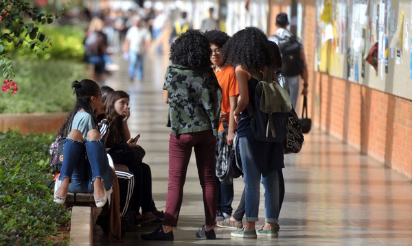 Seleção oferece vagas a candidatos tendo por base resultados do Enem