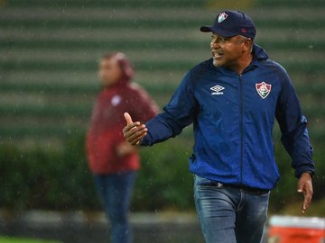 Roger Machado, técnico do Fluminense