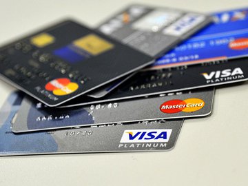 Todo o procedimento é digital, com a transação sendo compensada imediatamente.