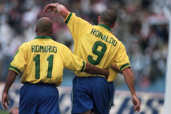 Dupla teve média de gols superior a Bebeto e Romário na Seleção e foi responsável por recorde histórico. Lesão do Baixinho em Friburgo desmontou ataque às vésperas da Copa de 98