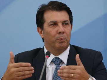 Comissão da Câmara aprova relatório da reforma administrativa