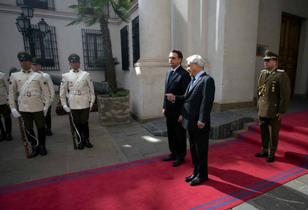 Bolsonaro desiste de ir à cúpula de países da América do Sul e escala Mourão para representá-lo