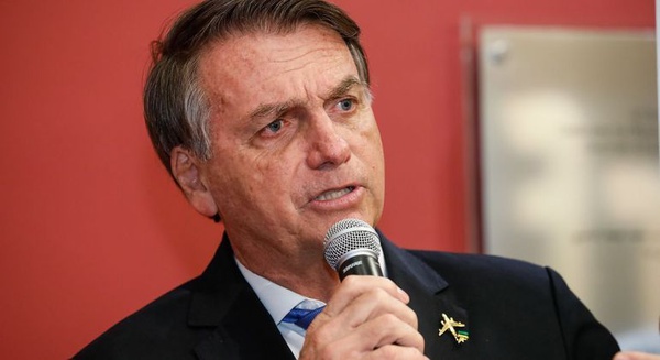 Bolsonaro diz que haverá ‘caos’ e ‘rebelião’ se País decretar lockdown por pandemia