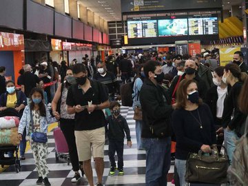 Cancelamento de voos por causa da Covid pode durar até fim de fevereiro