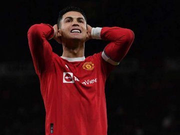 Cristiano Ronaldo não está satisfeito com a situação do Manchester United