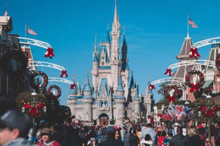 São sete vagas abertas pela Disney