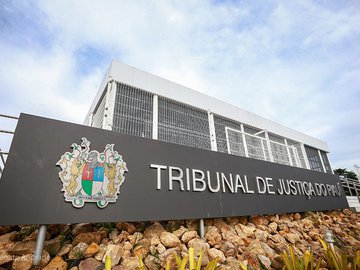 Justiça marca julgamento de acusados de matar preso em cela de delegacia