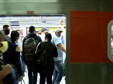 Falha na Linha 1-Azul afetou circulação de trens