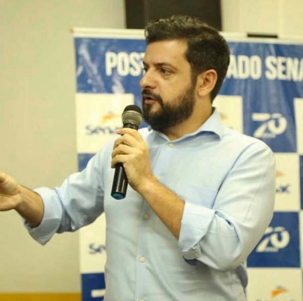 Rafael Fonteles anuncia Victor Hugo Almeida na presidência da Investe Piauí