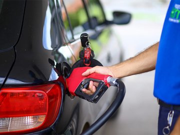 Petrobras anuncia aumento de 24% no diesel, 18% na gasolina e 16% no gás de cozinha
