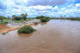 Rio Poti sobe e ultrapassa cota de alerta em Teresina após fortes chuvas