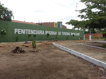 Tentativa de fuga é abortada na Penitenciária Irmão Guido em Teresina