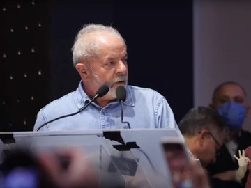 PT troca marqueteiro de campanha de Lula em meio a brigas internas