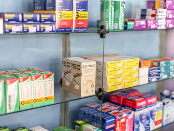 Farmácias registram baixa no estoque de antibióticos e antitérmicos no Piauí