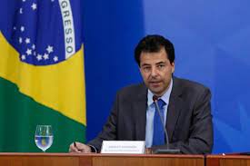 Ministro de Minas e Energia cai; Bolsonaro nomeia Adolfo Sachsida no lugar