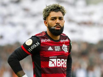 Gabigol foi criticado por Zinho pelas suas atuações