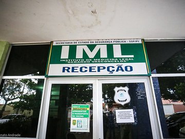 IML libera corpos de vítimas de acidente que matou oito pessoas na PI-140