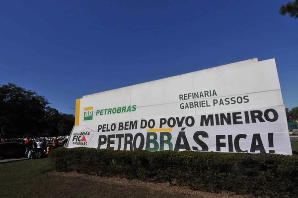 Petroleiros reivincam transparência na privatização da Refinaria Gabriel Passos, em Betim