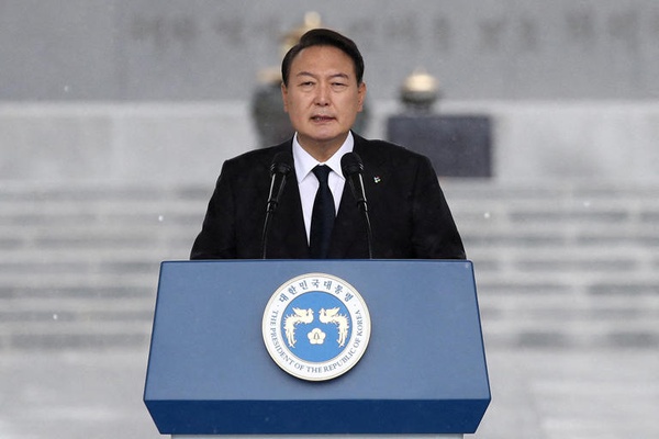 Presidente da Coreia do Sul, Yoon Suk-yeol, durante cerimônia em Seul