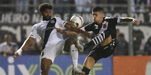 Em jogo com briga de torcidas, Vasco é superado pela Ponte Preta pela Série B do Campeonato Brasileiro