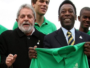 O presidente Lula é esperado no velório do Rei Pelé