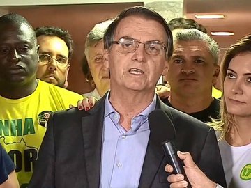 Discurso do presidente eleito Jair Bolsonaro após sua vitória ser anunciada na noite de domingo (28)