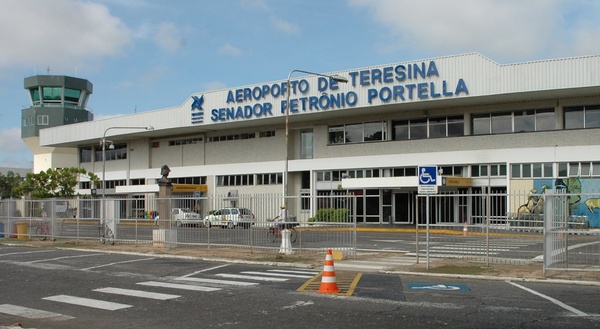 Aeroporto de Teresina Senador Petrônio Portela