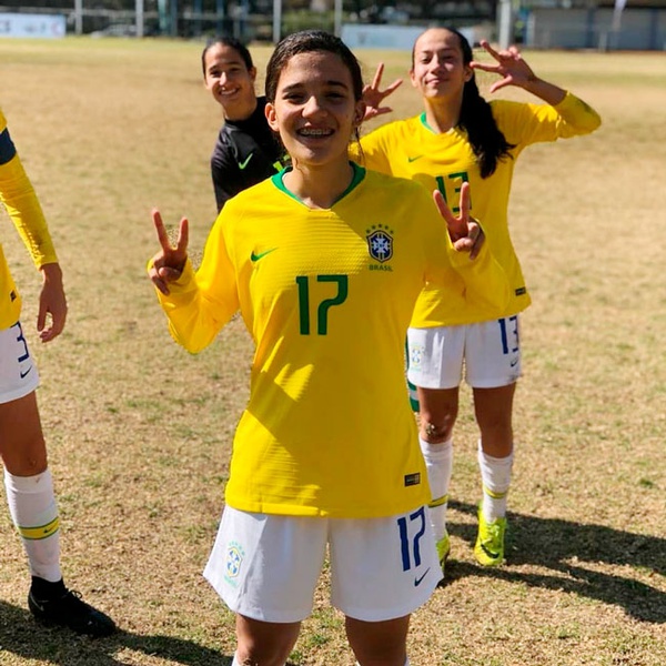 Julia Beatriz piauiense que vai nos representar na Seleção Sub 17
