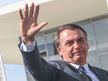 Bolsonaro reúne ministros para tratar de temas prioritários