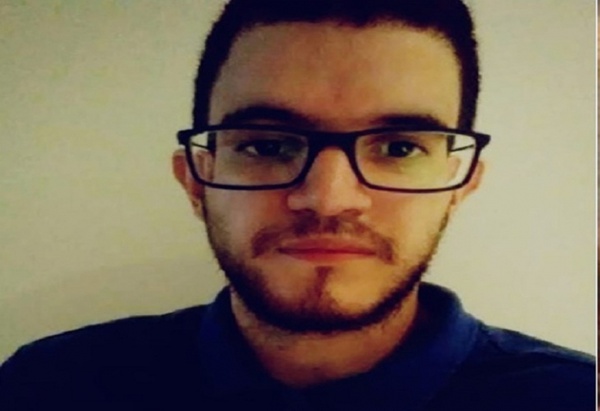 A família de Carlos Victor iniciou uma campanha nas redes sociais logo após seu desaparecimento