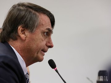 Bolsonaro viaja para Foz do Iguaçu