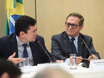 Ministro Ricardo Vélez Rodríguez e Sérgio Moro