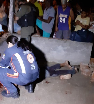 Suspeito é baleado e sofre tentativa de linchamento após roubos na zona Sul