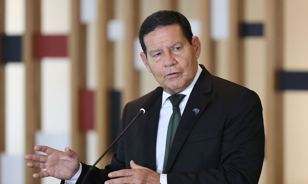 Para Mourão, Brasil agora tem bases para enfrentar o problema