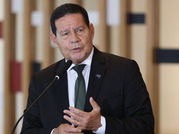 Vice-presidente está em isolamento no Palácio do Jaburu