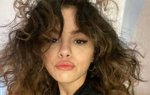 Selena Gomez diz que lockdown afetou sua saúde mental