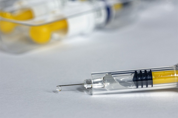 Índia começará a exportar vacinas contra a Covid-19 para o Brasil nesta sexta, diz agência