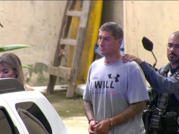 Acusado de matar Marielle e Anderson confessa ser dono de 117 fuzis