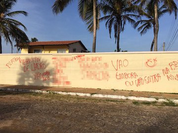 Polícia investiga pichações que ameaçam mulheres de morte em Luís Correia