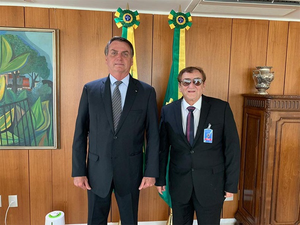 Bolsonaro anuncia visita a Parnaíba nesta sexta-feira