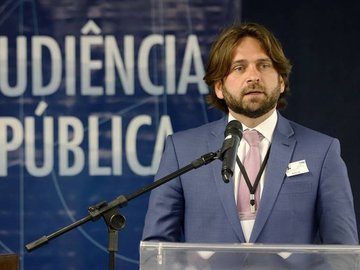 O secretário-executivo da Casa Civil, Vicente Santini