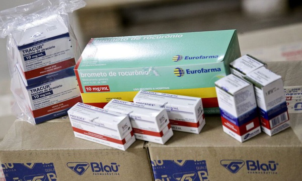 Os medicamentos foram adquiridos por meio de pregões e de aquisições feitas junto à Organização Pan-Americana de Saúde (OPAS).