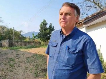 Trecho de live da visita do presidente Jair Bolsonaro a Eldorado transmitida na manhã deste sábado, 21.