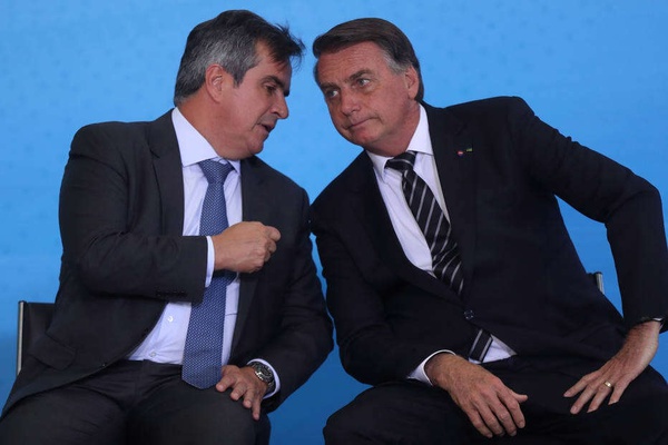 O presidente Jair Bolsonaro concedeu ao Ministro-Chefe da Casa Civil, Ciro Nogueira, mais poder sobre o Orçamento.