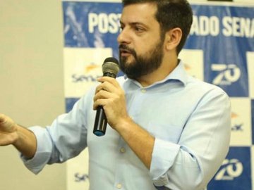 Rafael Fonteles anuncia Victor Hugo Almeida na presidência da Investe Piauí
